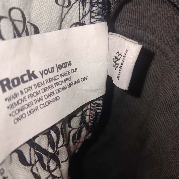 Rock & Republic Vintage Women's Blue Jeans with Pink Accents - Picture 8 of 11